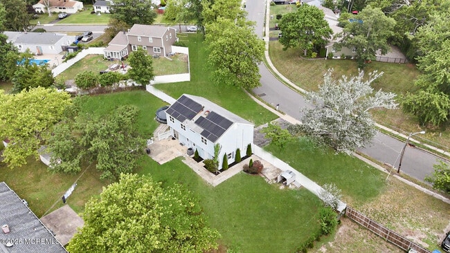 Building Photo - 1029 Lucy Ln