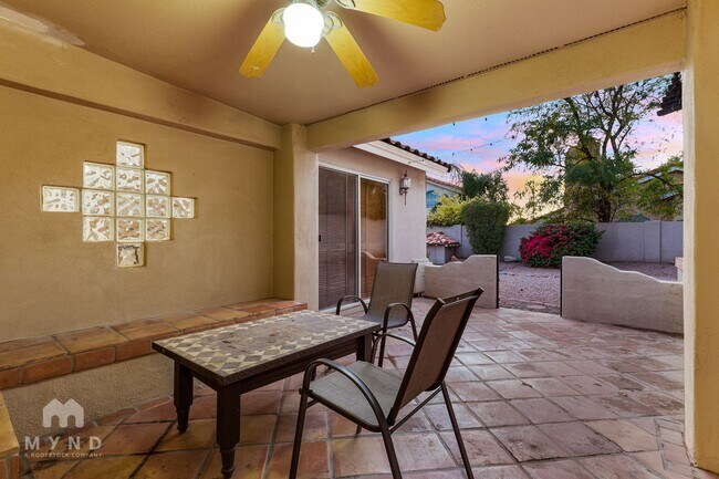 Building Photo - 3808 N Sawtooth Cir