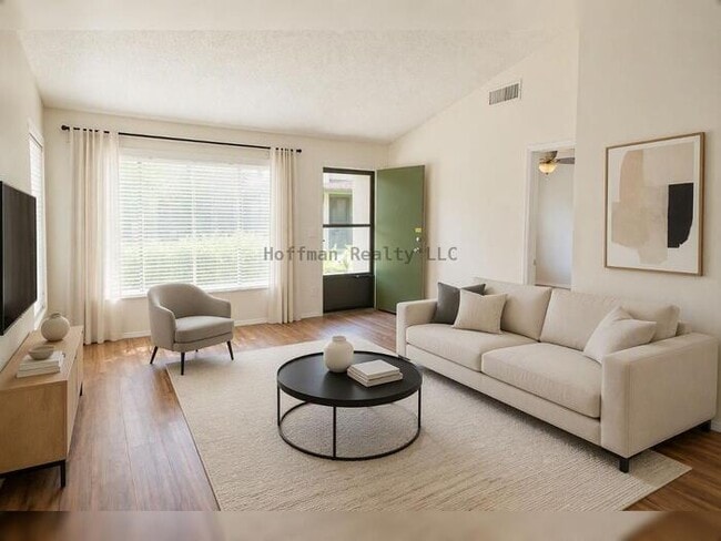 Building Photo - 2-Bed, 2-Bath Condo in Meadowood Community Temple Terrace