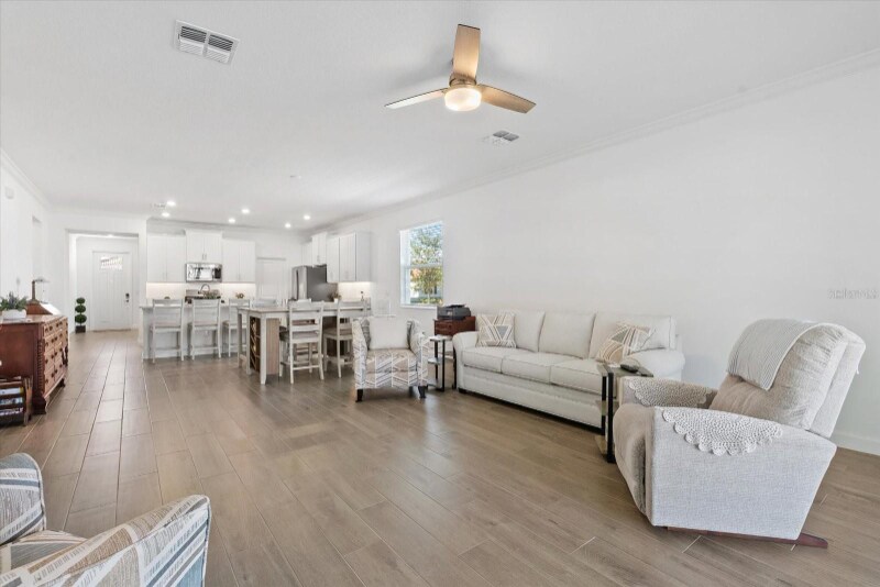 Building Photo - 5524 Little Path Dr