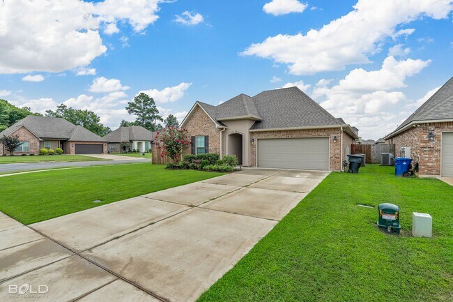 Building Photo - Check Out this 3 bed 2 bath in Shreveport
