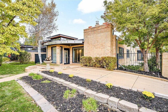 Building Photo - 4815 E 6th Ave Pkwy