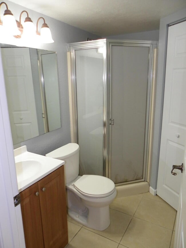 Building Photo - 8116 Severn Dr