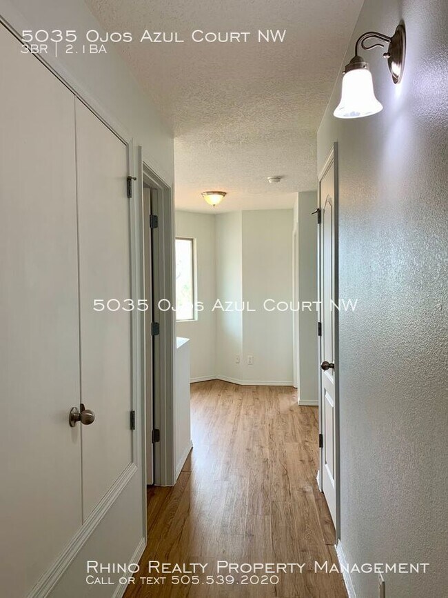 Building Photo - Exquisite 3 Bedroom, 2.5 Bath Home In The ...