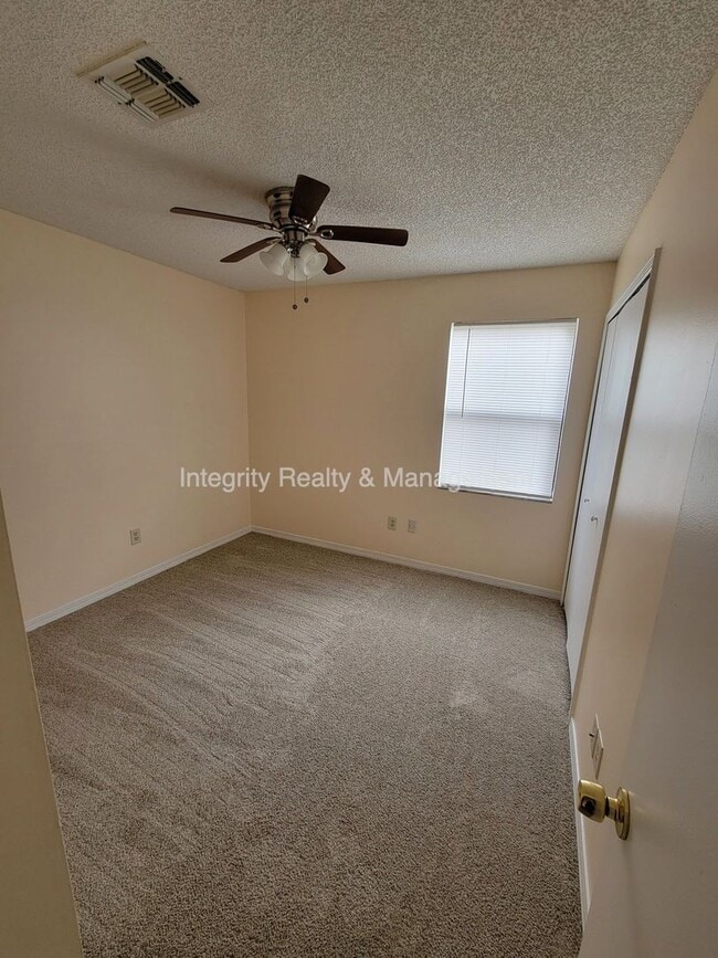 Building Photo - 7519 Allspice Cir N