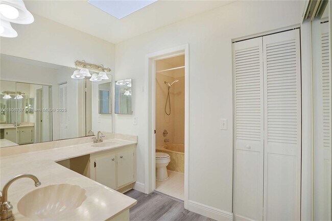 Building Photo - 3570 Magellan Cir