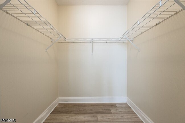 Building Photo - 2825 Palm Beach Blvd