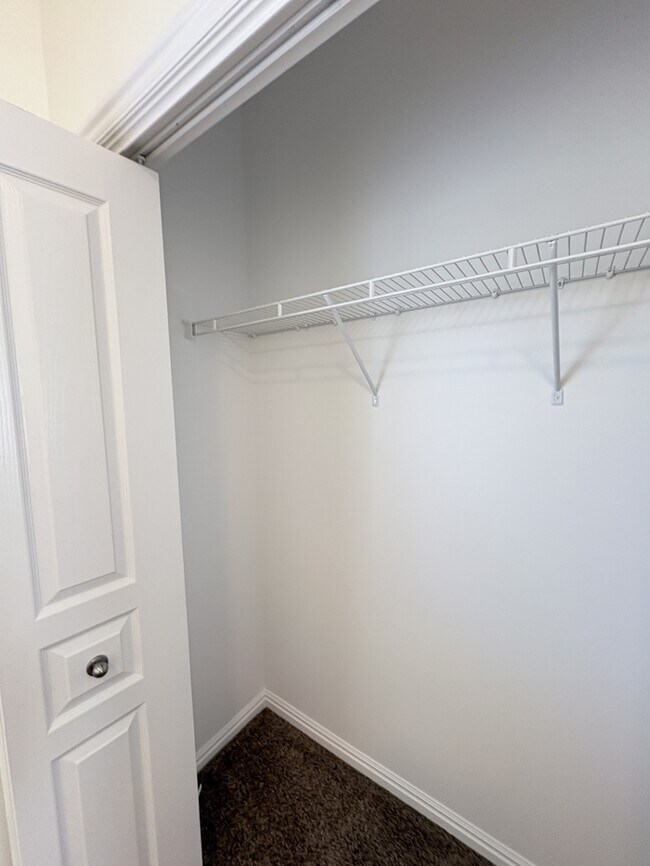 Building Photo - Peppercorn