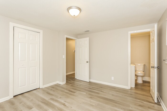 Building Photo - 5601 Tampico Rd
