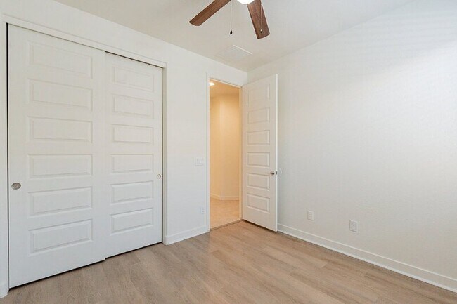 Building Photo - 3742 S 64th Dr