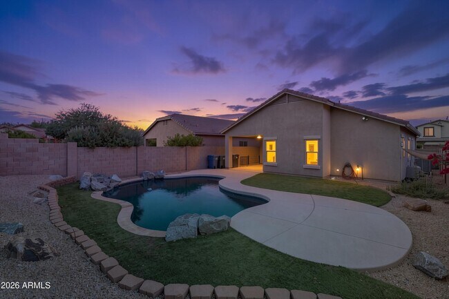 Building Photo - 4618 W Fortune Dr