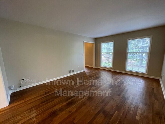 Building Photo - 2694 Shetland Dr