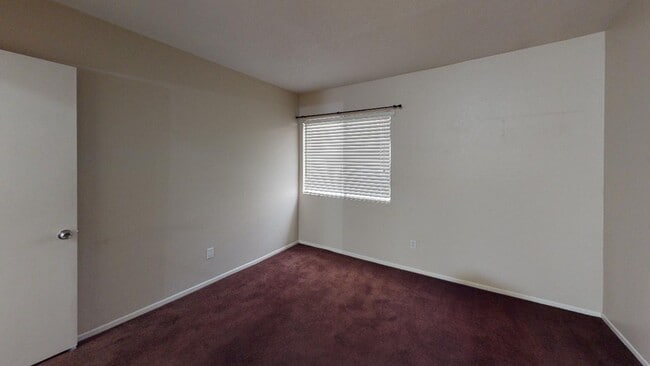 Building Photo - "Meadow Wood Village" Two-Story Condominium Now Available for Lease!