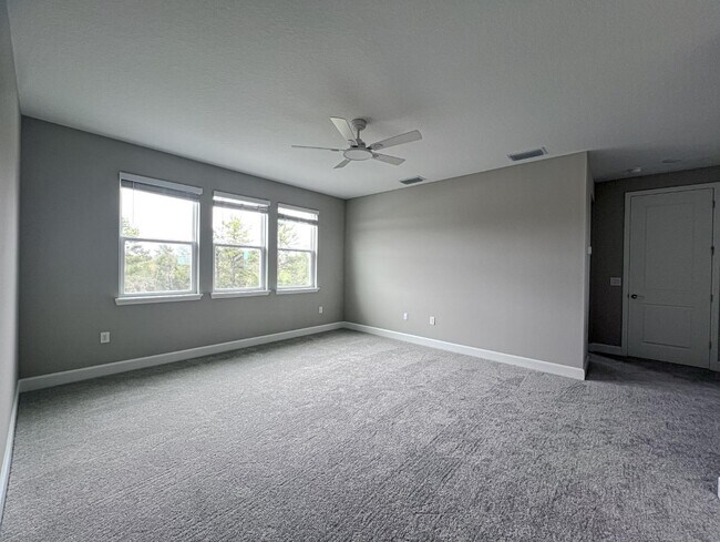 Building Photo - 12893 Harvest Rain Ave