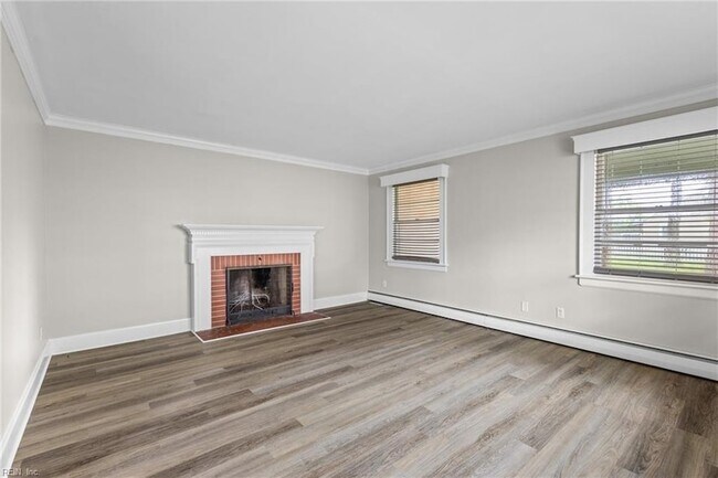 Building Photo - 4200 Dartmouth St
