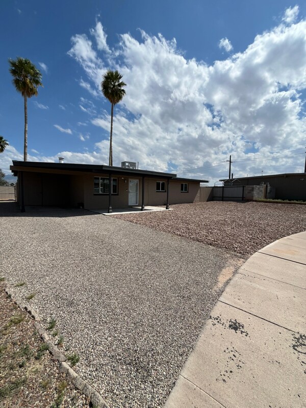 Building Photo - 3757 S Grady Pl