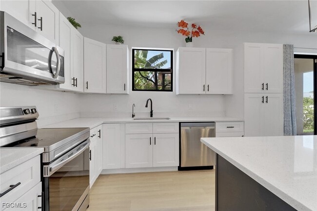 Building Photo - 3807 27th St SW