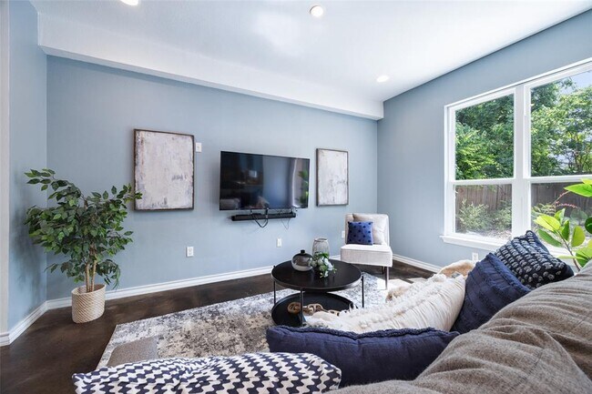 Building Photo - 3407 Banton Rd