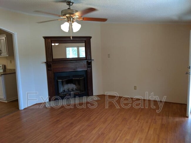 Building Photo - 145 New Jersey Way