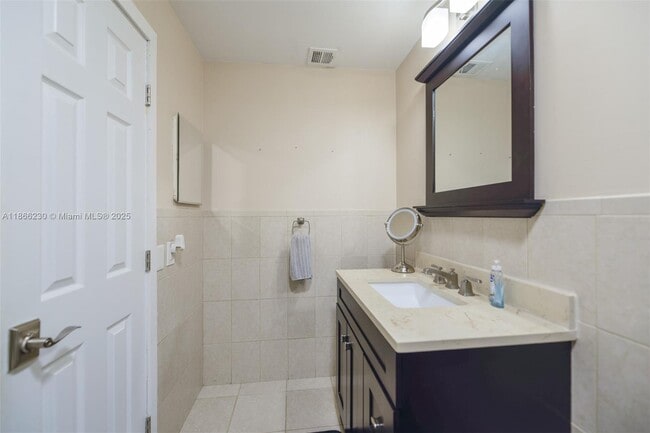 Building Photo - 12710 SW 119th St