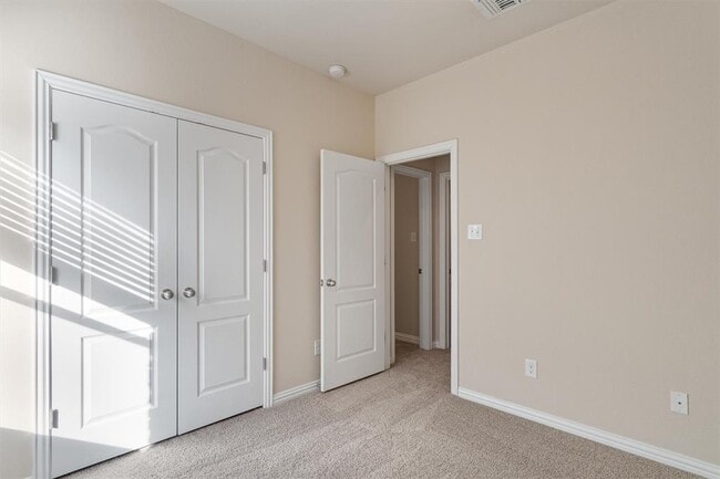 Building Photo - 437 Oyster Creek