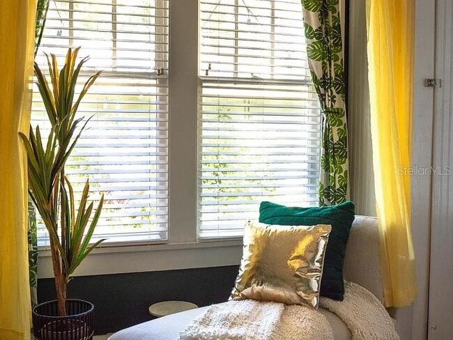 Building Photo - 1013 22nd Ave N