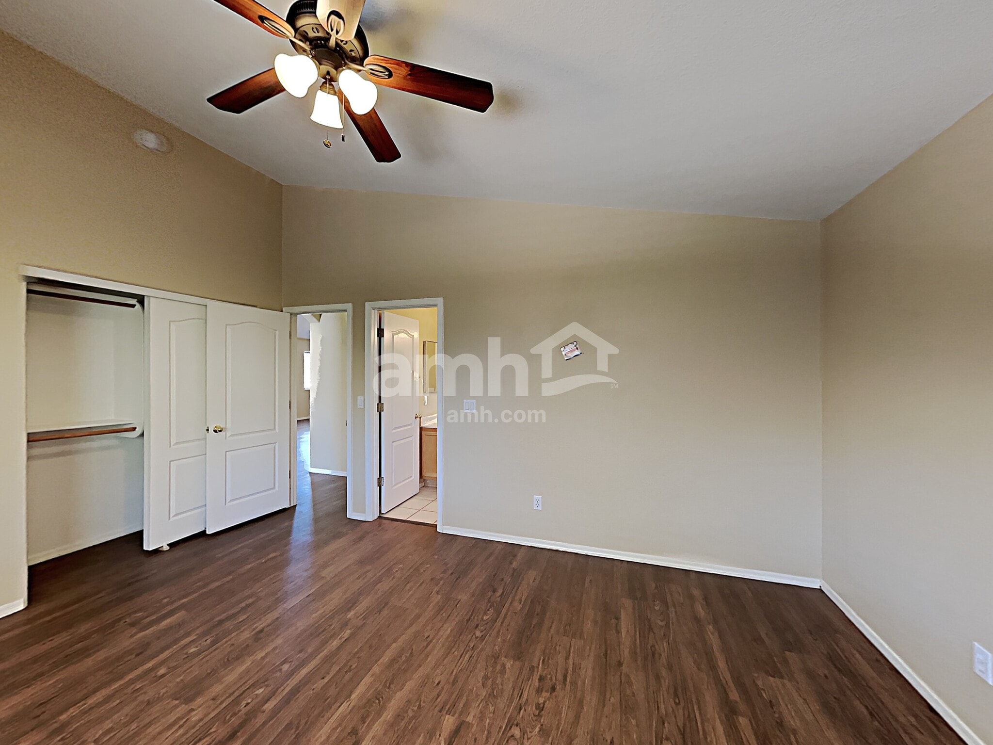 Building Photo - 6426 E Mary Dr