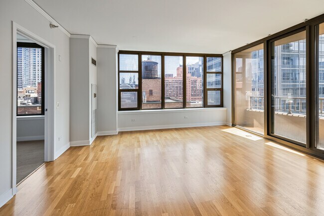 Building Photo - 200 N Jefferson St