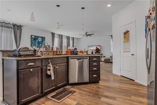 Building Photo - 10289 Massachusetts Ln