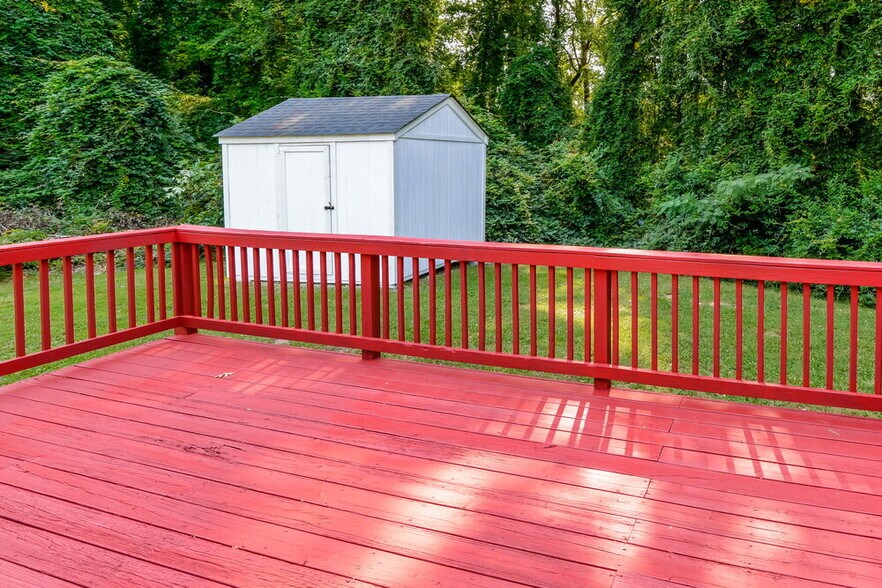 Building Photo - 7243 Kavan Hunter Dr