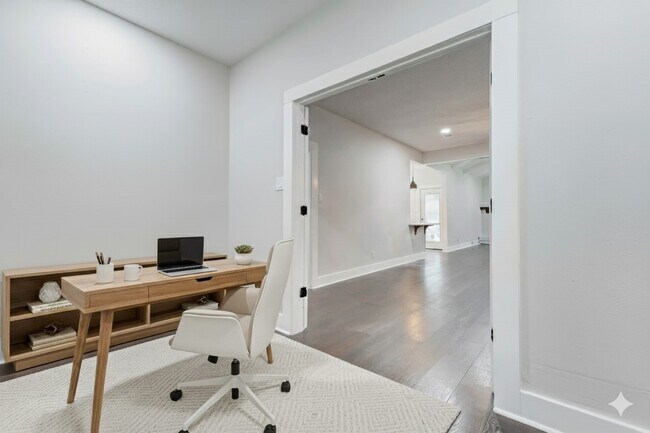 Building Photo - 22222 Greenbrook Dr