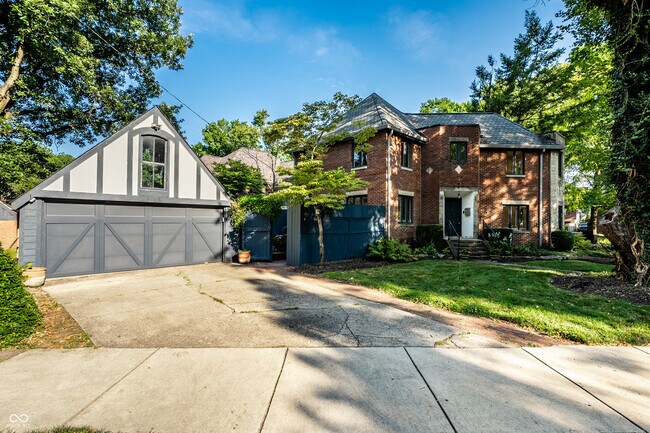 Building Photo - 5758 Wildwood Ave