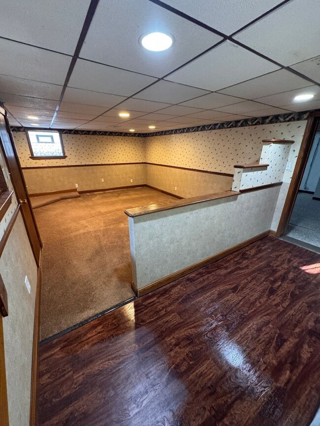 Building Photo - 27 Gordon St