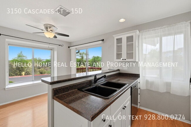 Building Photo - 3150 Cascades Ct