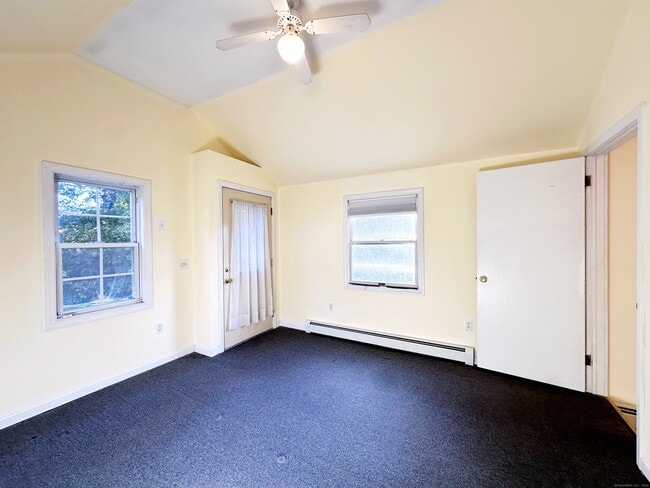 Building Photo - 76 Nichols Ave