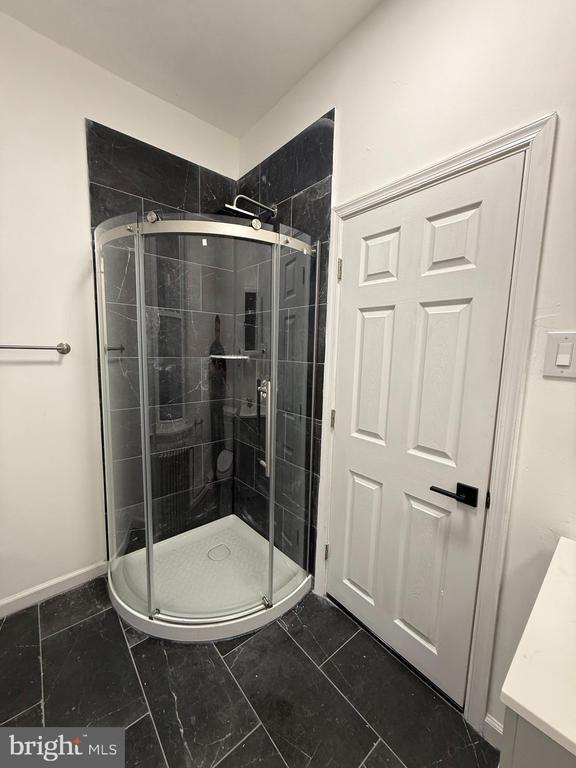 Building Photo - 3144 Clifford St