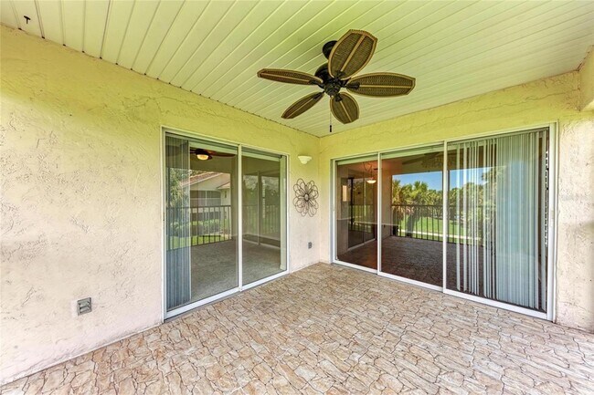 Building Photo - 803 Montrose Dr