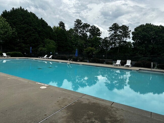 Building Photo - 3 Bedrooms 2 baths in McDonough on 1 acre waterfront backyard with private dock.