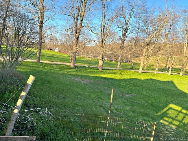 Building Photo - 2293 NY-9G