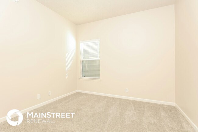 Building Photo - 2039 Secretariat Trace