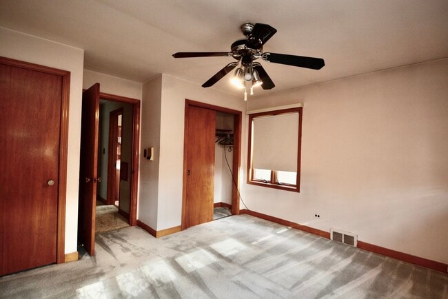 Building Photo - 819 N 17th Ave