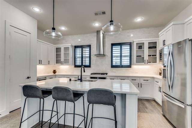 Building Photo - 2537 El Camino Ln