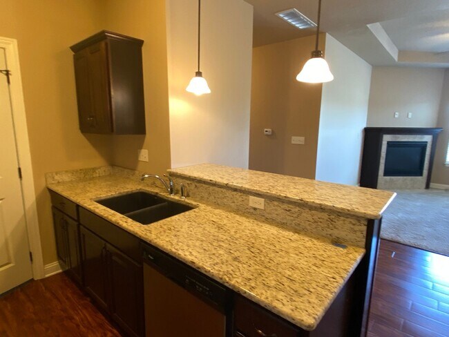 Building Photo - 2815 Northridge Pkwy