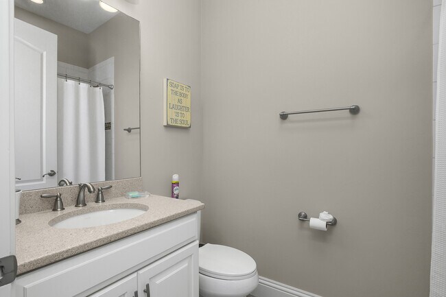 Building Photo - 9325 Vercelli Ct