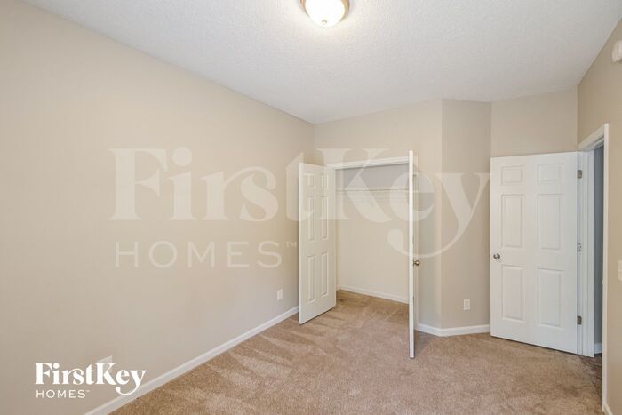 Building Photo - 12922 Woodland Park Cir