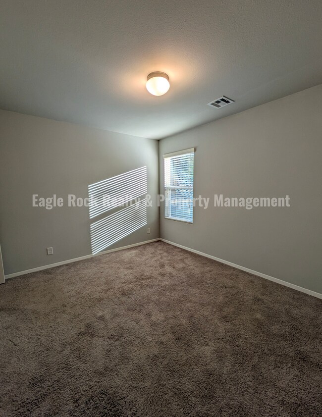 Building Photo - 1409 S 31st St