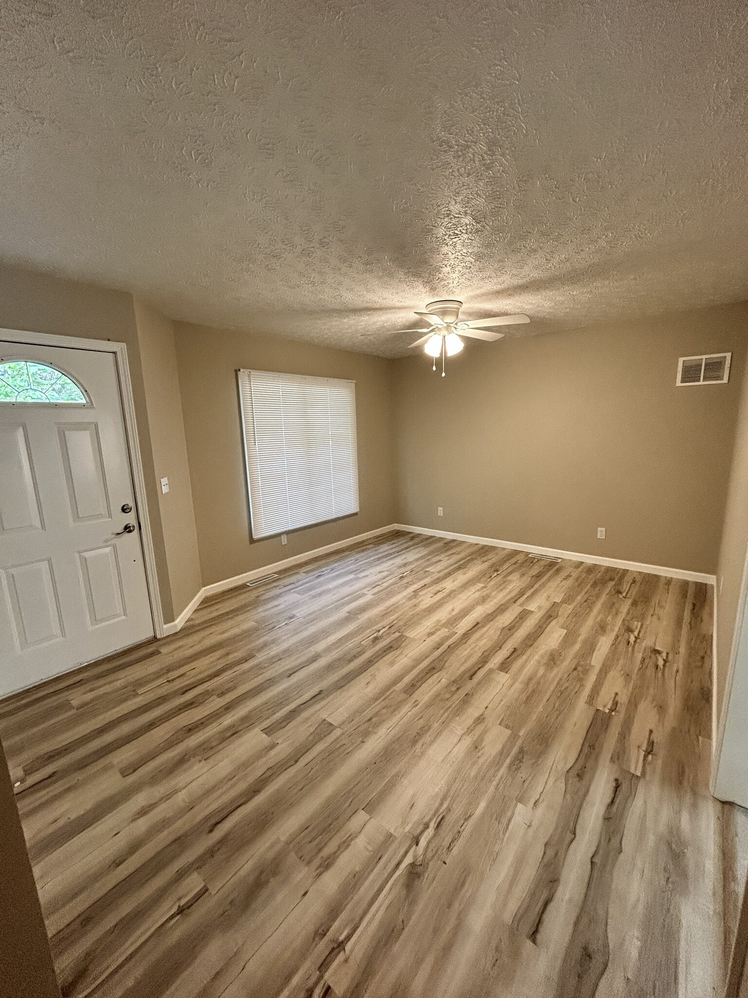 Building Photo - 708 Spruce St