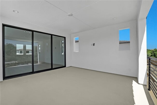 Building Photo - 168 Creation