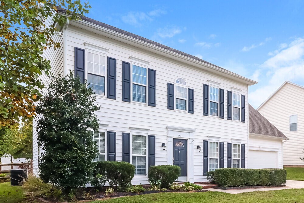 Building Photo - 2432 Acadia Ct