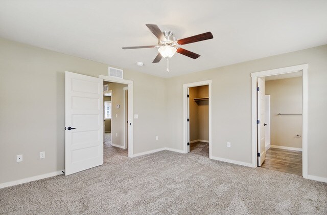 Building Photo - 12608 W Irving St